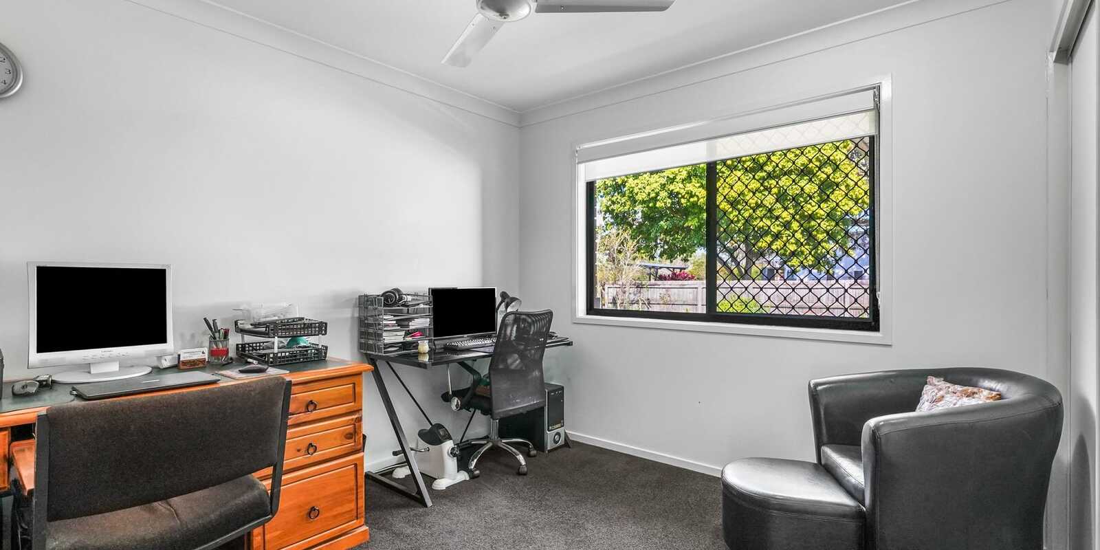 16 Lotus Avenue Bellmere