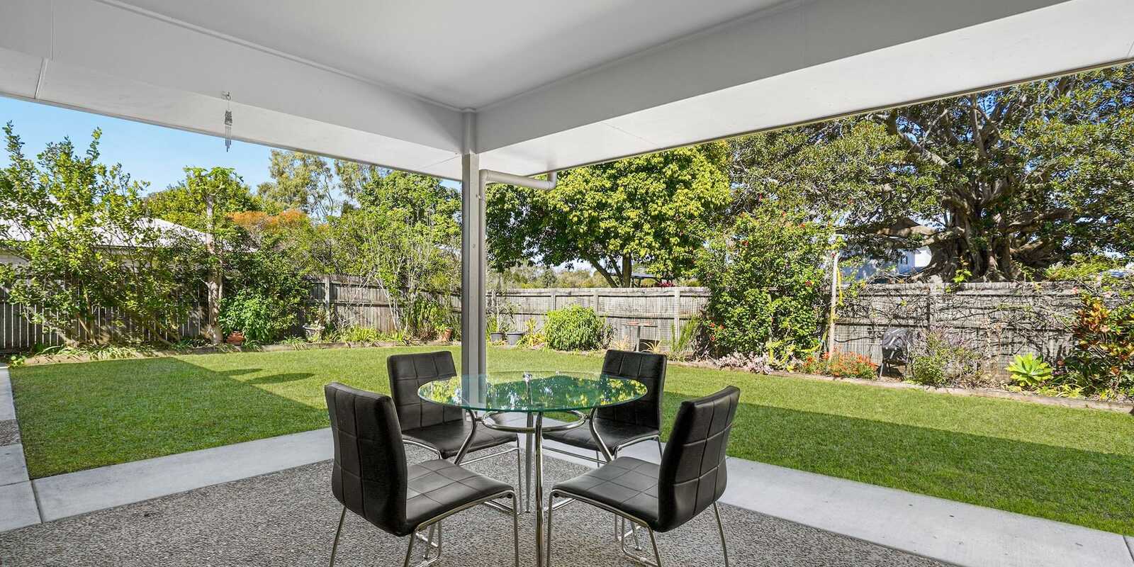 16 Lotus Avenue Bellmere