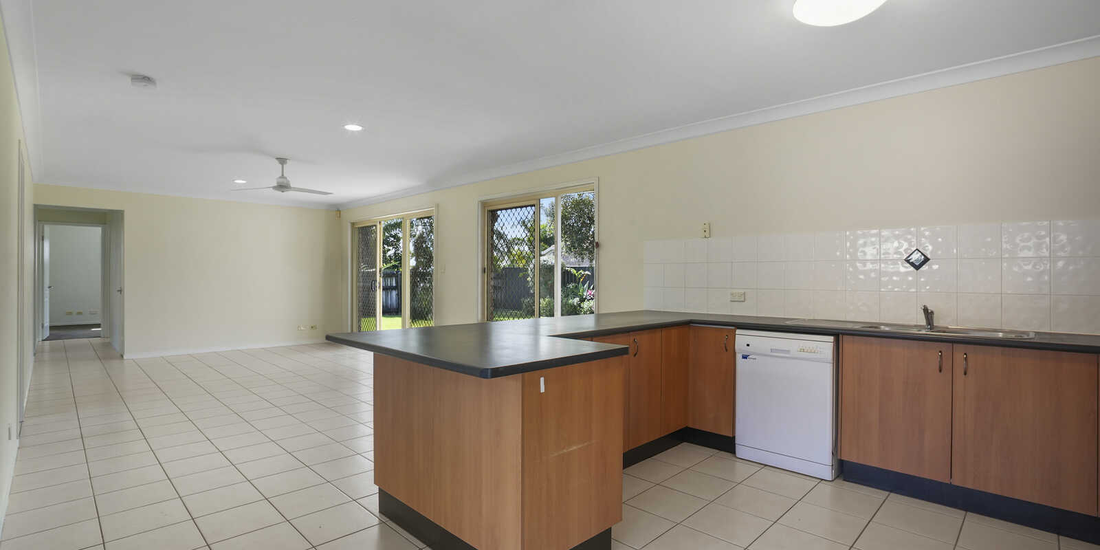 6 Lomandra Drive Morayfield