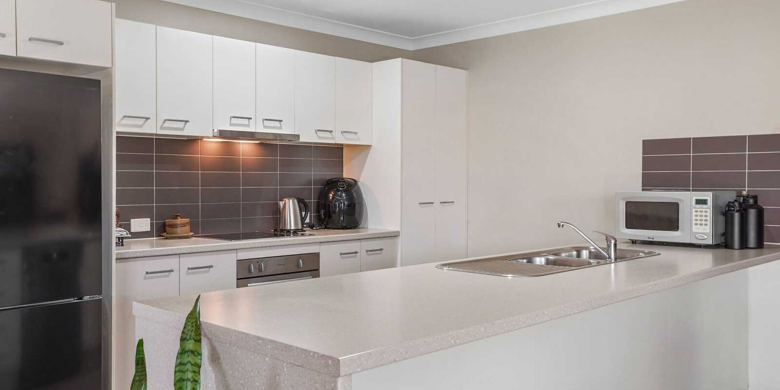 60 Coach Road West Morayfield