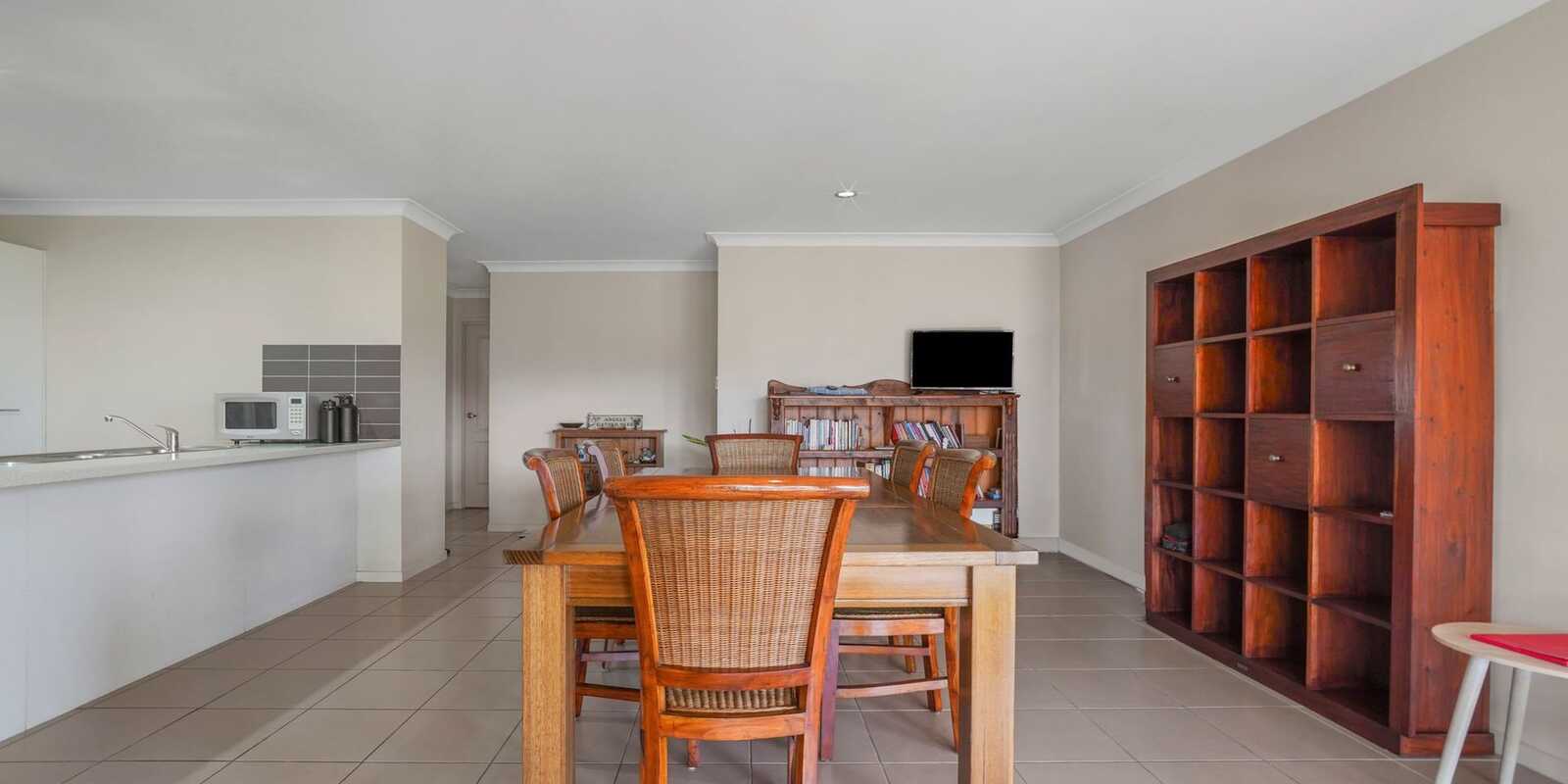 60 Coach Road West Morayfield