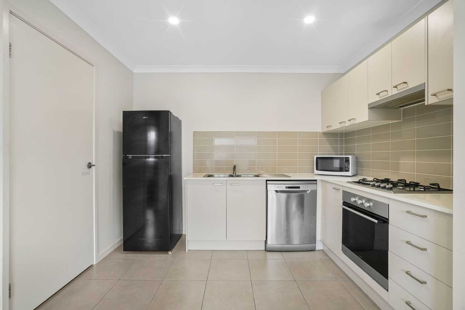 1/25 Lyndon Way Bellmere