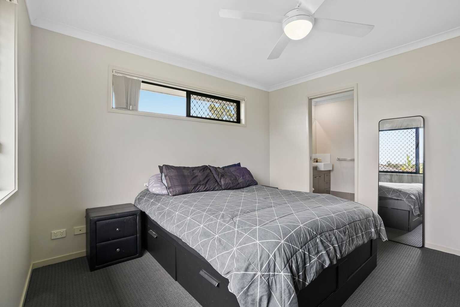 1/25 Lyndon Way Bellmere