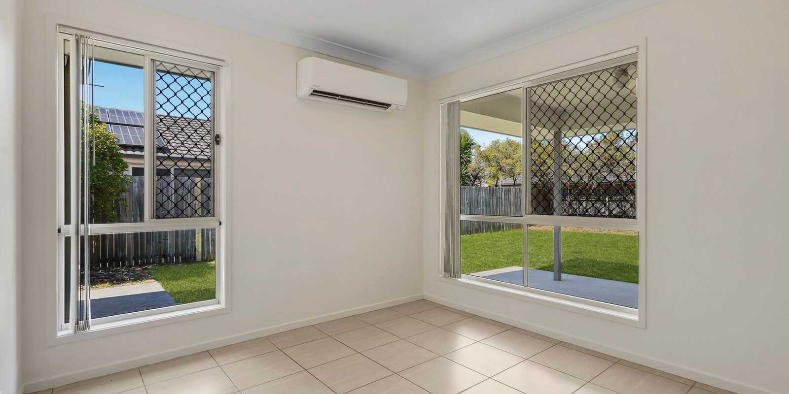 22 Piccadilly Street Bellmere