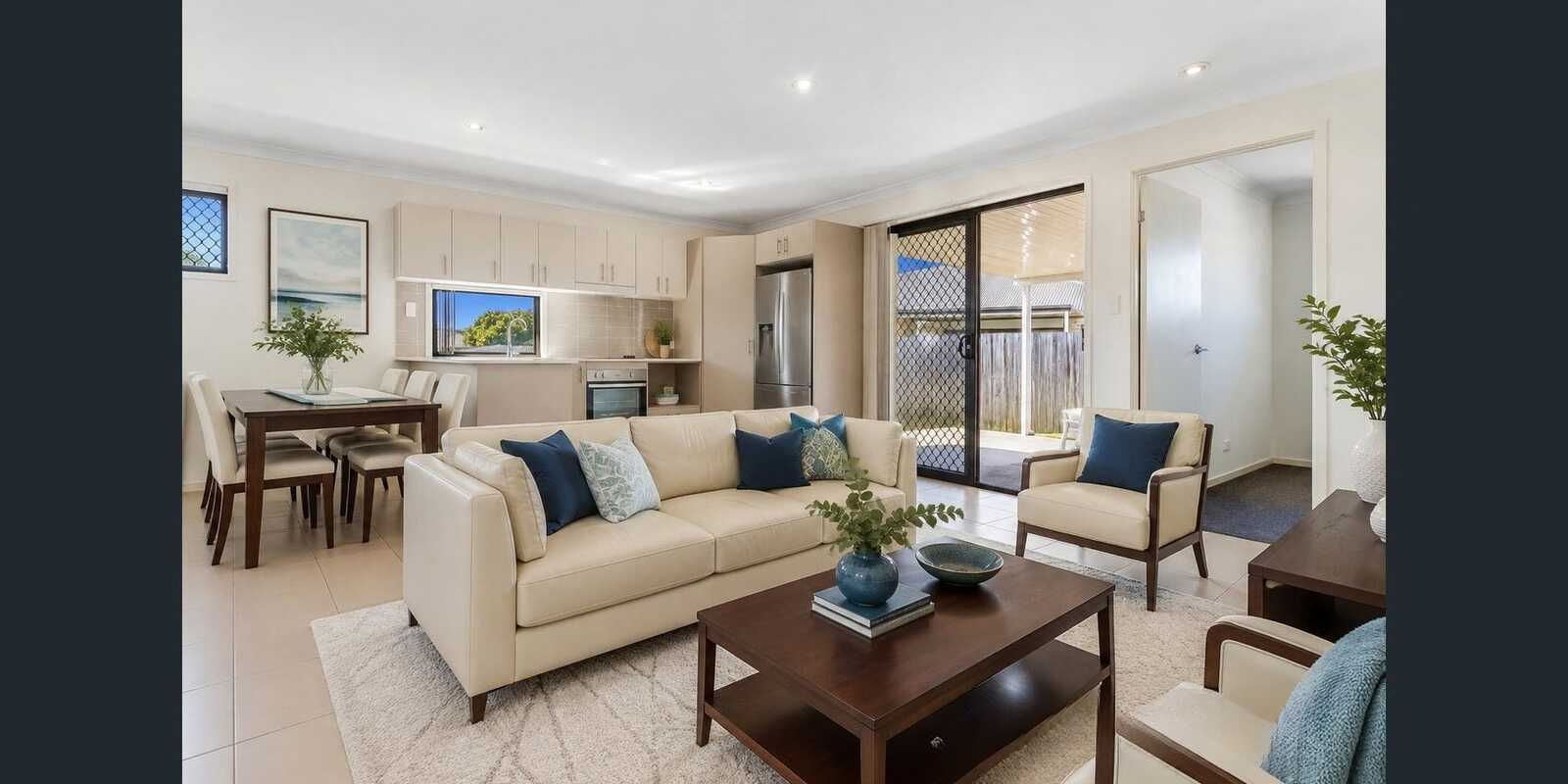 2/1 Nandina Court Morayfield