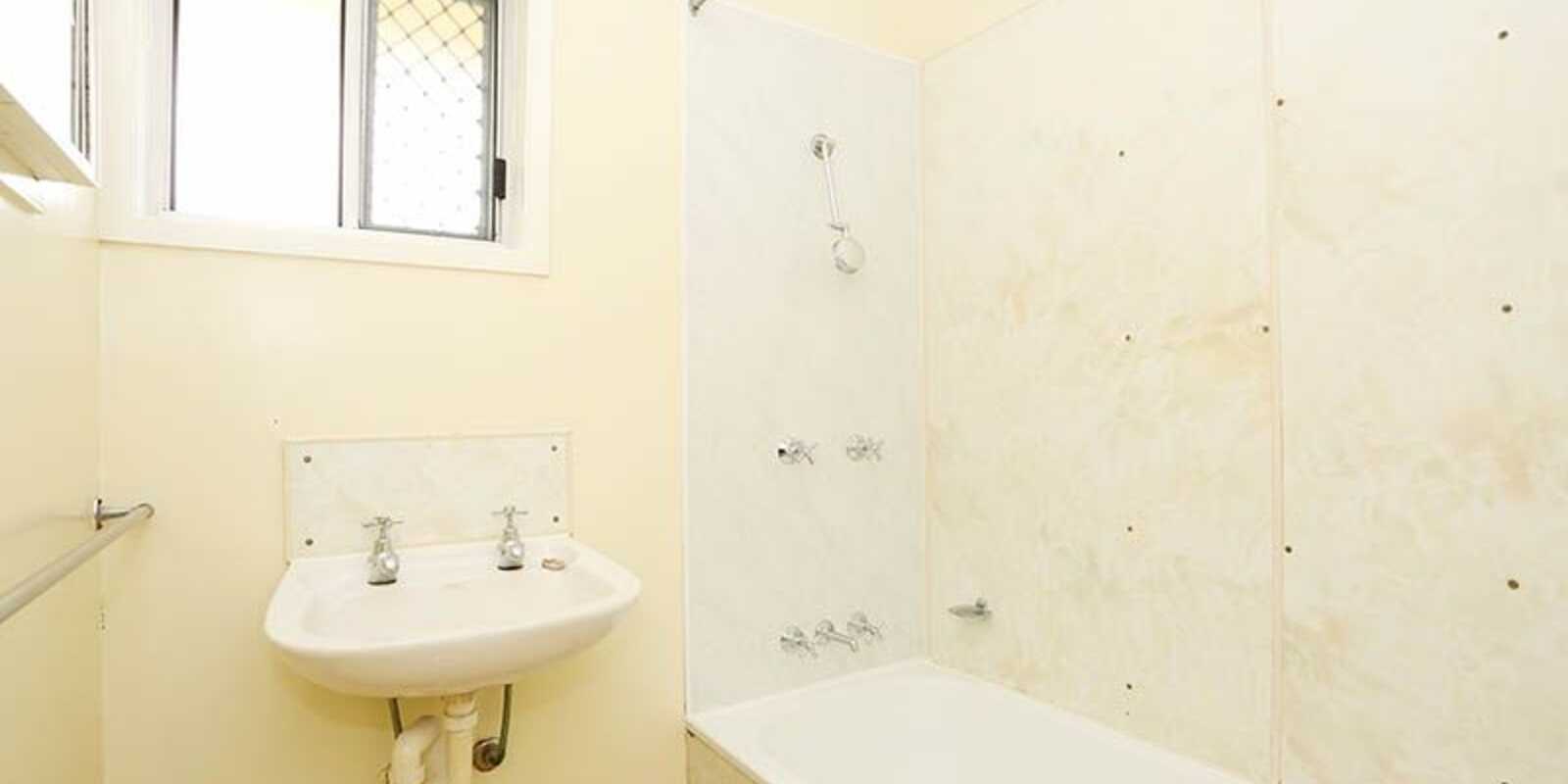 11-13 Rogers Crescent Caboolture