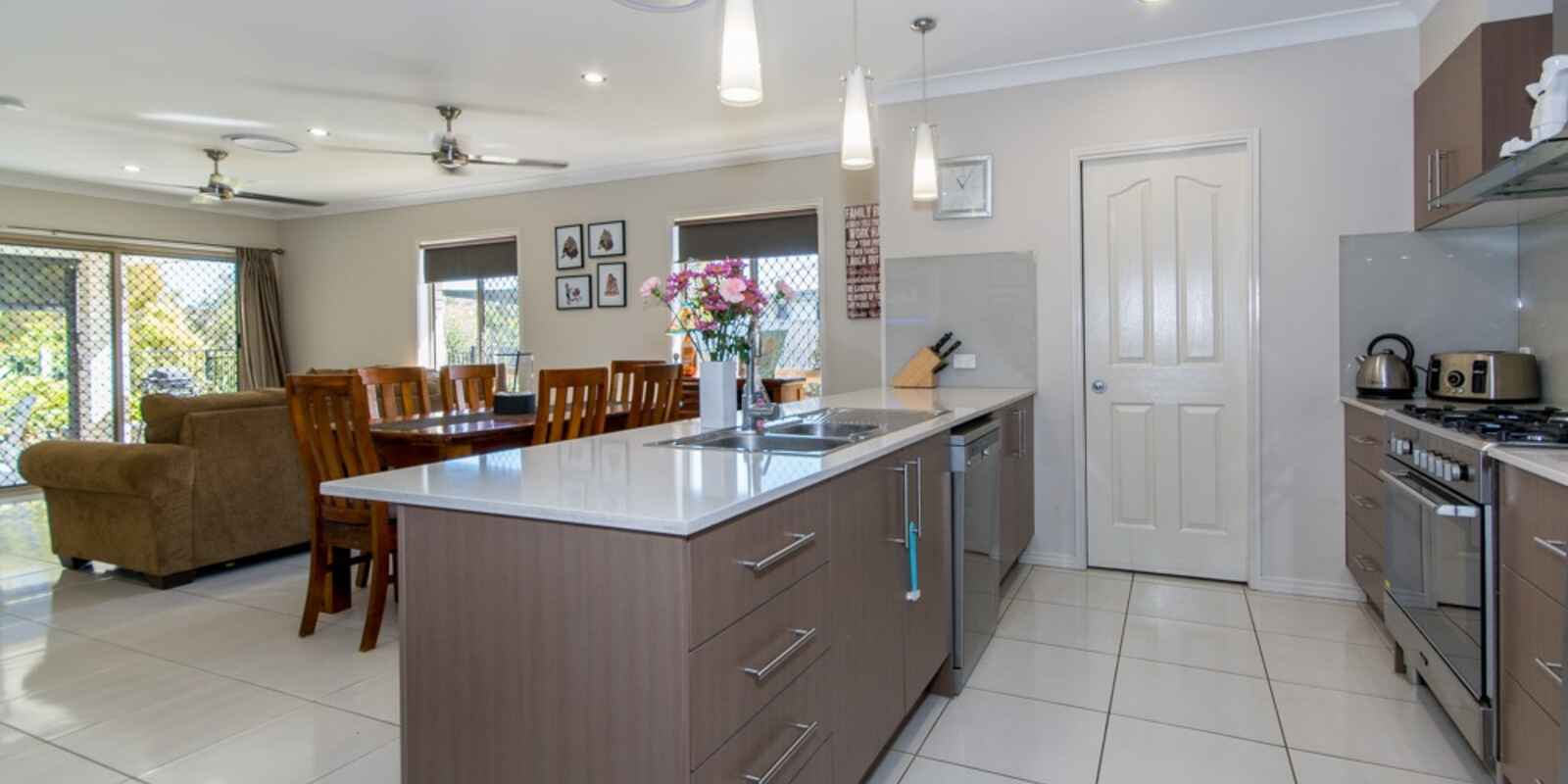 16 Oneill Street Caboolture