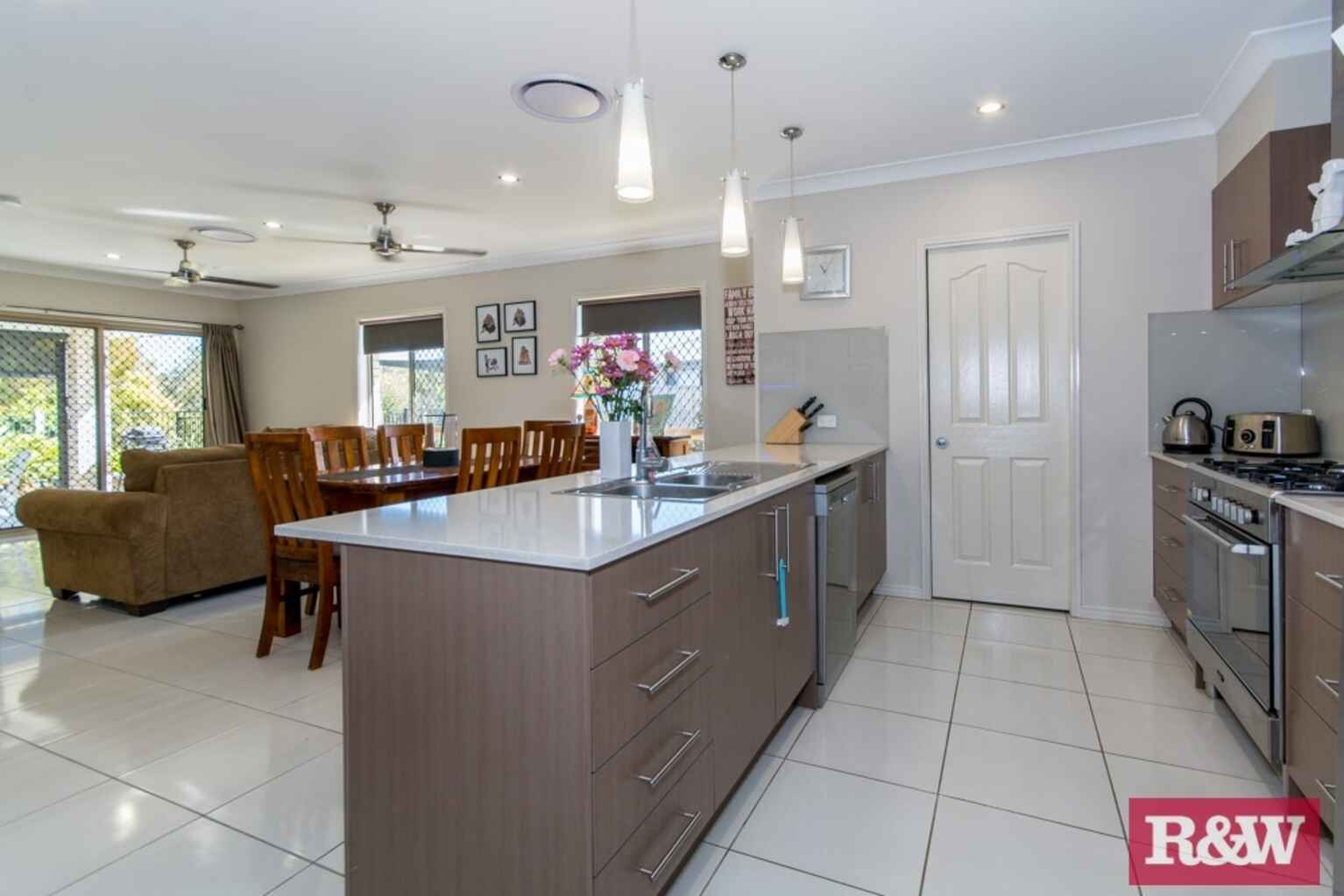 16 Oneill Street Caboolture