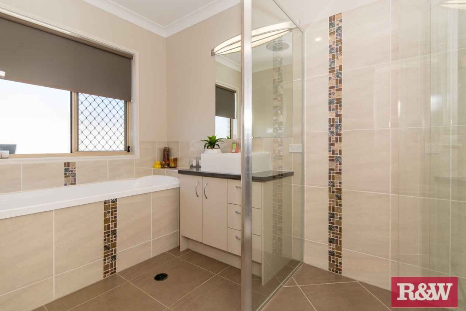 16 Oneill Street Caboolture