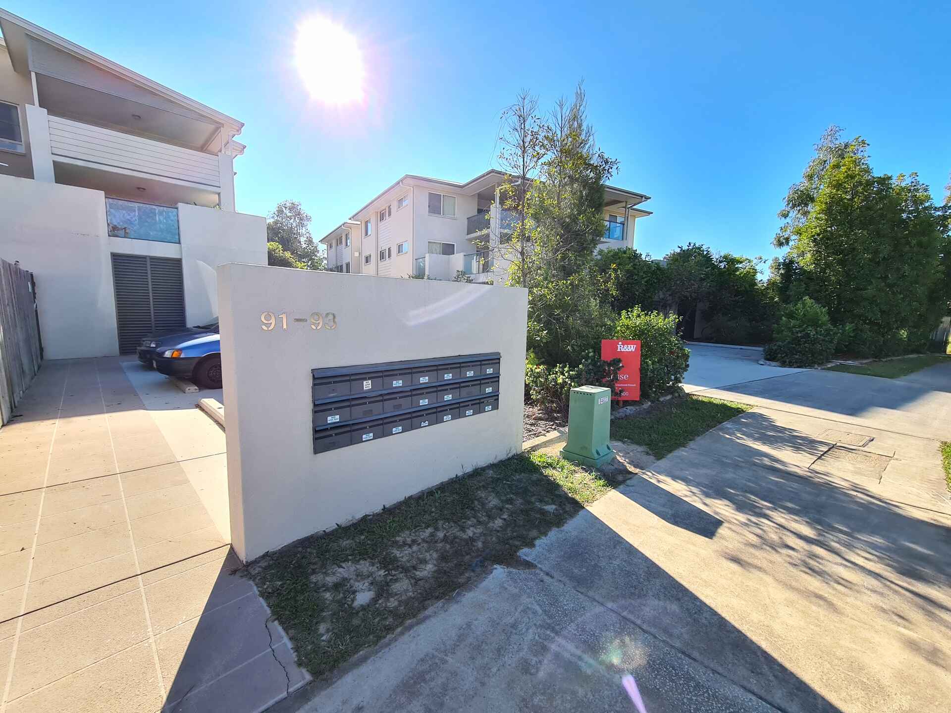 10/91-93 Lower King Street Caboolture