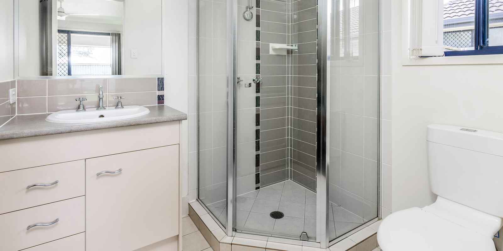 8 Leopardtree Drive Upper Caboolture 8 Leopardtree Drive Upper Caboolture