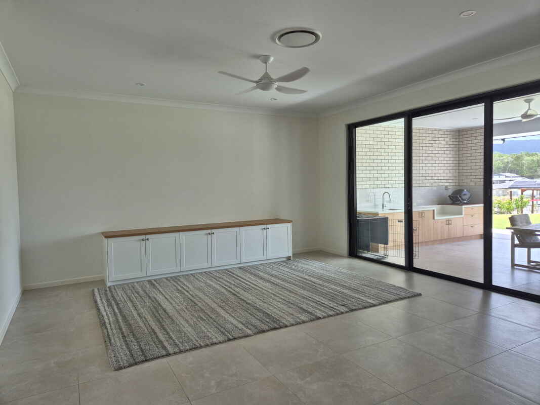 28 Casuarina Road Woodford