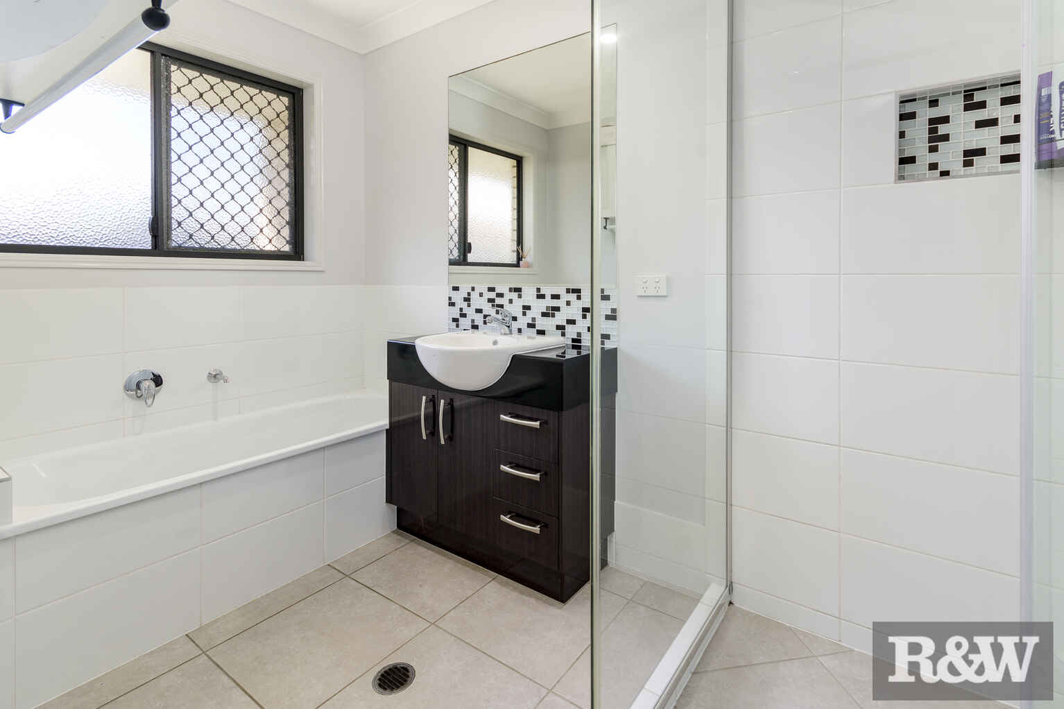 7 Creekview Court Caboolture