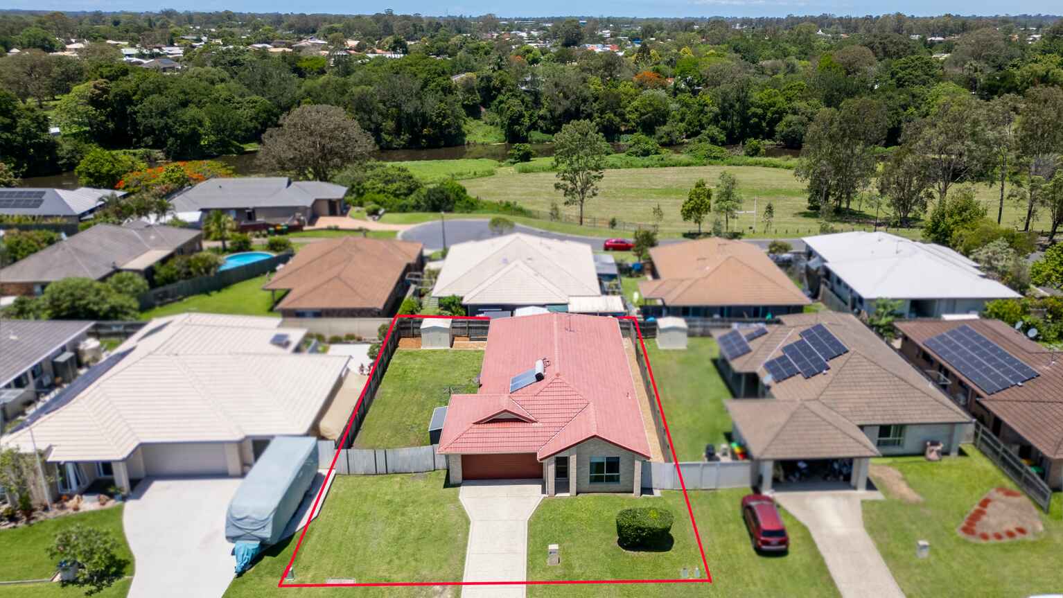 20 Lotus Avenue Bellmere 20 Lotus Avenue Bellmere