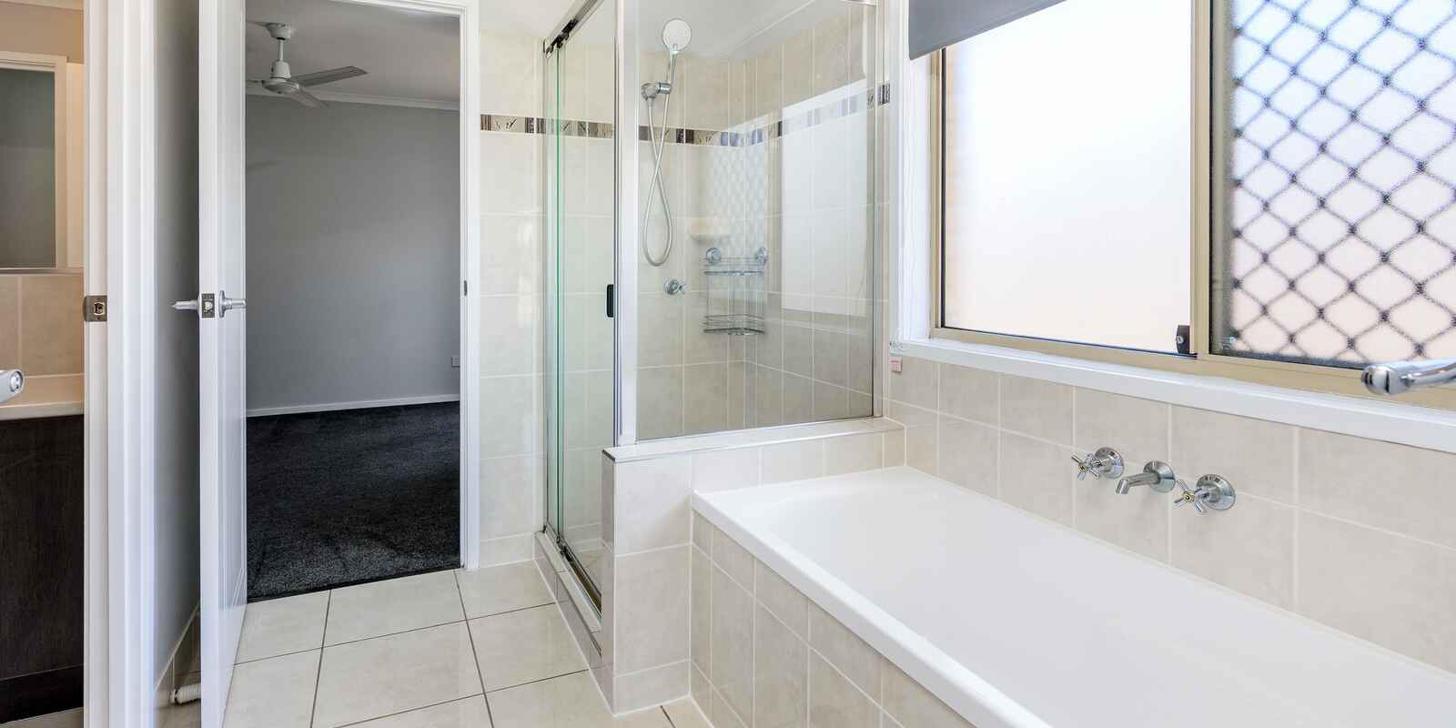 20 Lotus Avenue Bellmere 20 Lotus Avenue Bellmere