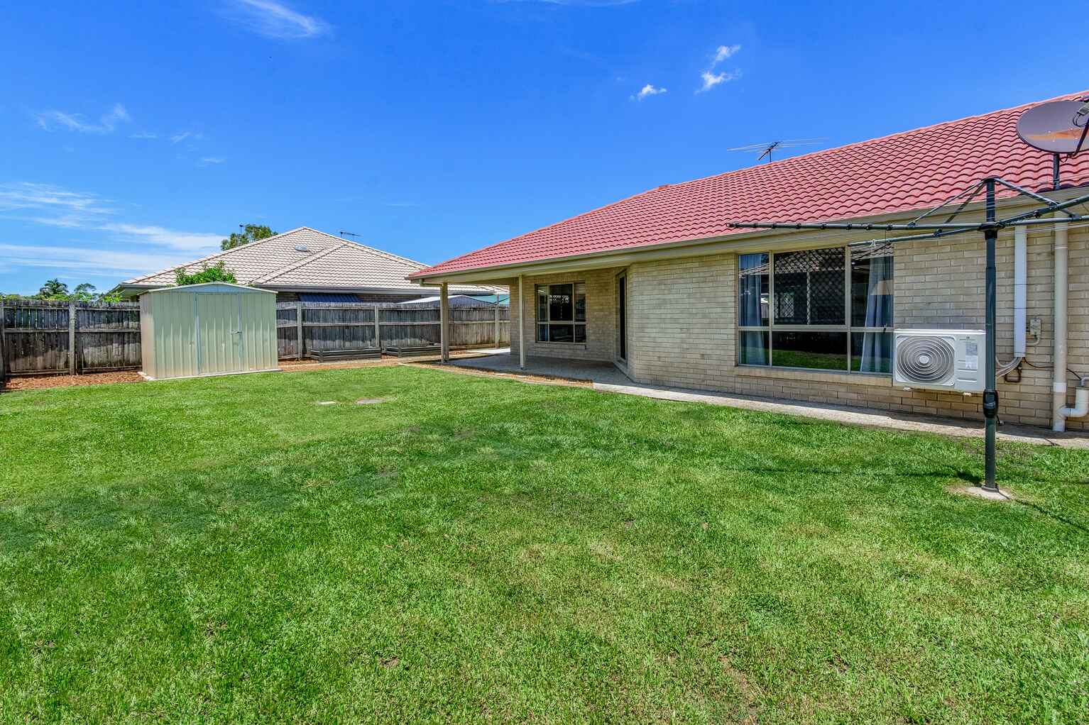 20 Lotus Avenue Bellmere 20 Lotus Avenue Bellmere