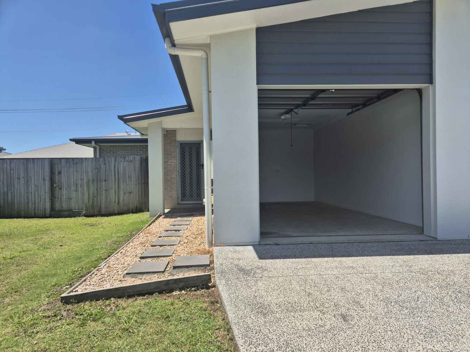 2/14 Christopher Court Caboolture