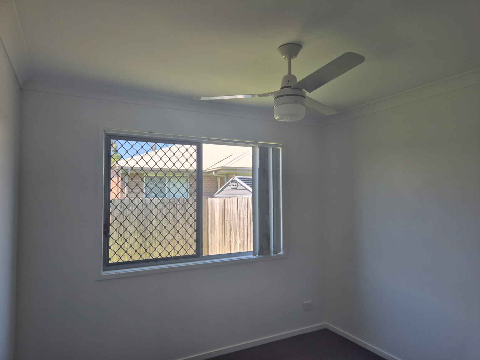 2/14 Christopher Court Caboolture