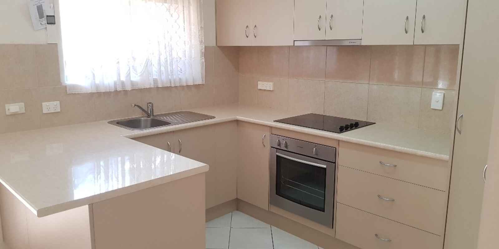 2/12 Charles Street Caboolture