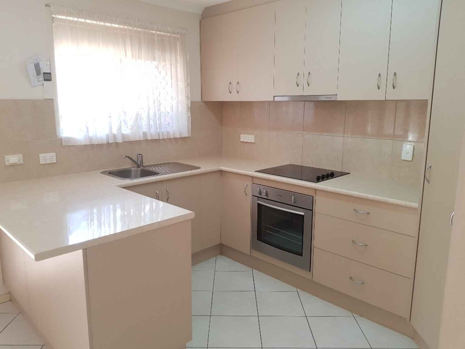 2/12 Charles Street Caboolture