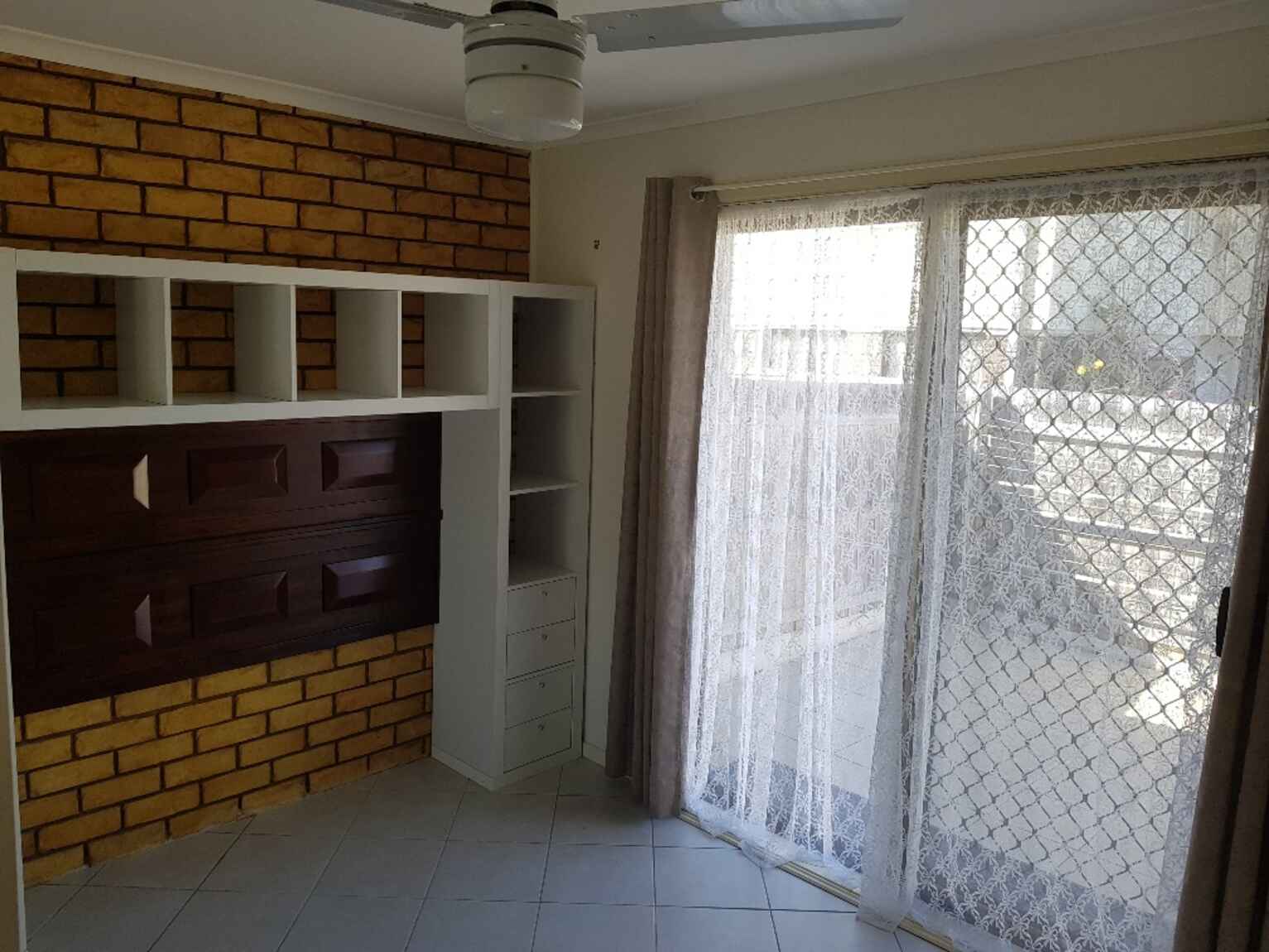 2/12 Charles Street Caboolture