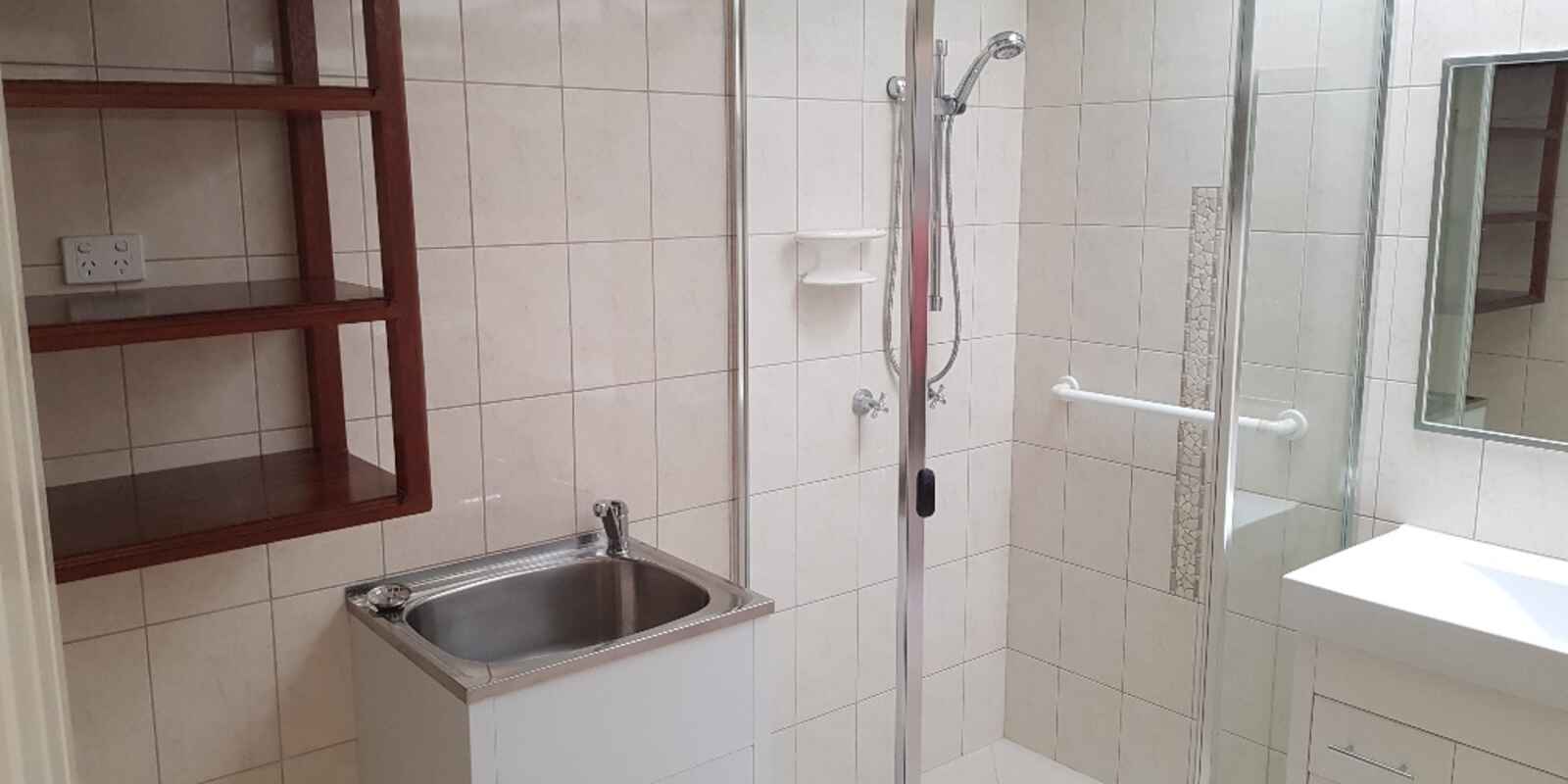 2/12 Charles Street Caboolture