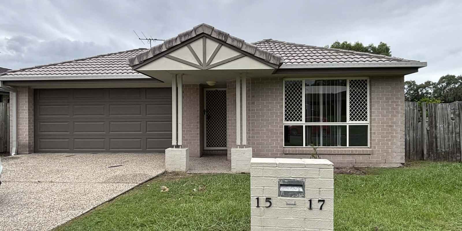 15-17 Grassdale Crescent Morayfield