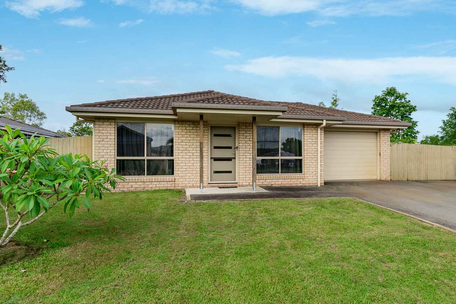 15 Binowee Court D'aguilar