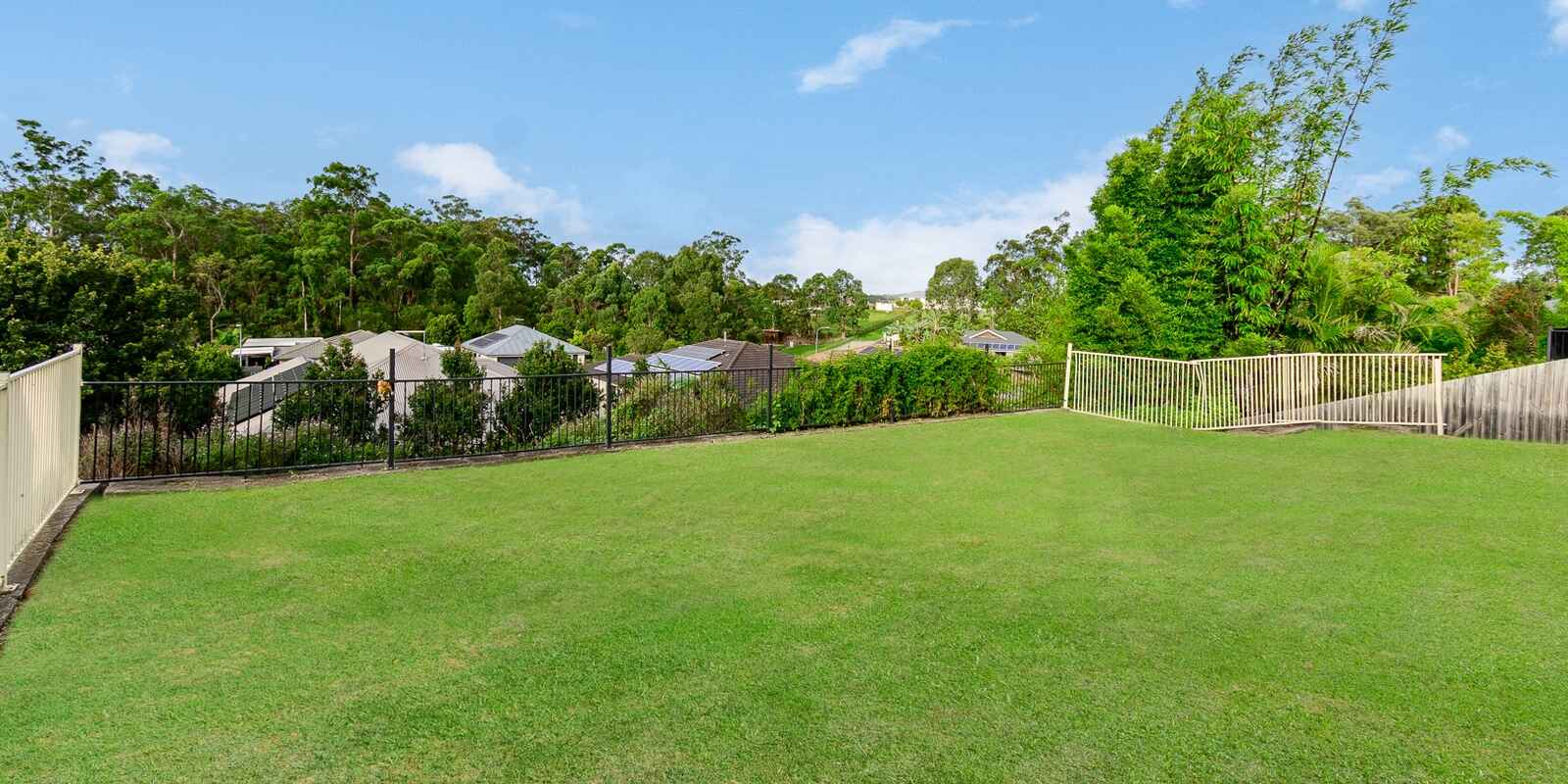 15 Binowee Court D'aguilar