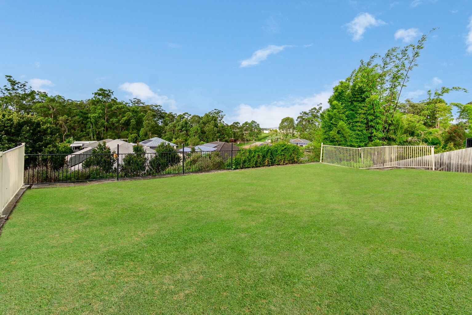 15 Binowee Court D'aguilar