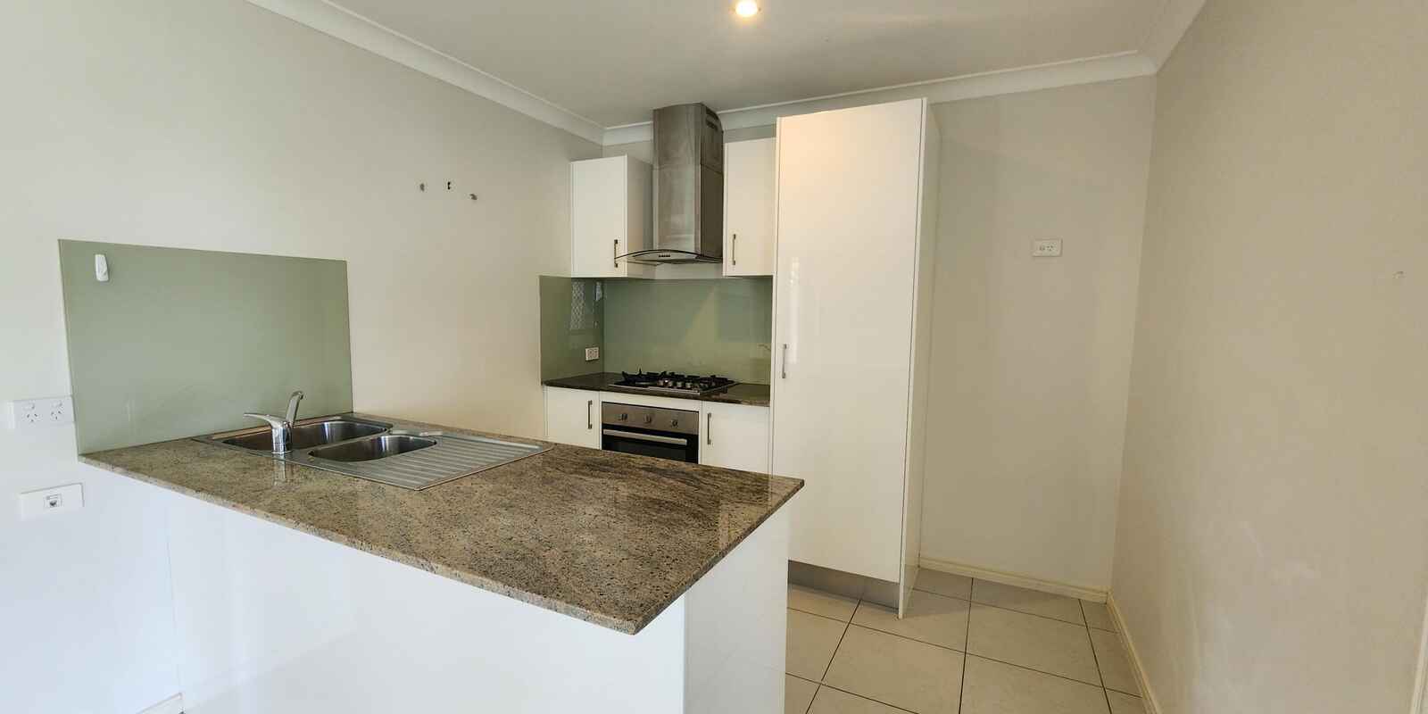 2/61 Reibelt Drive Caboolture