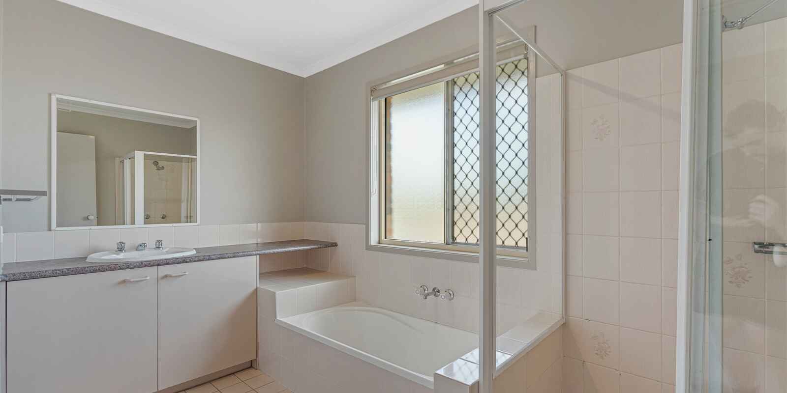 27/5-9 Grant Road Morayfield