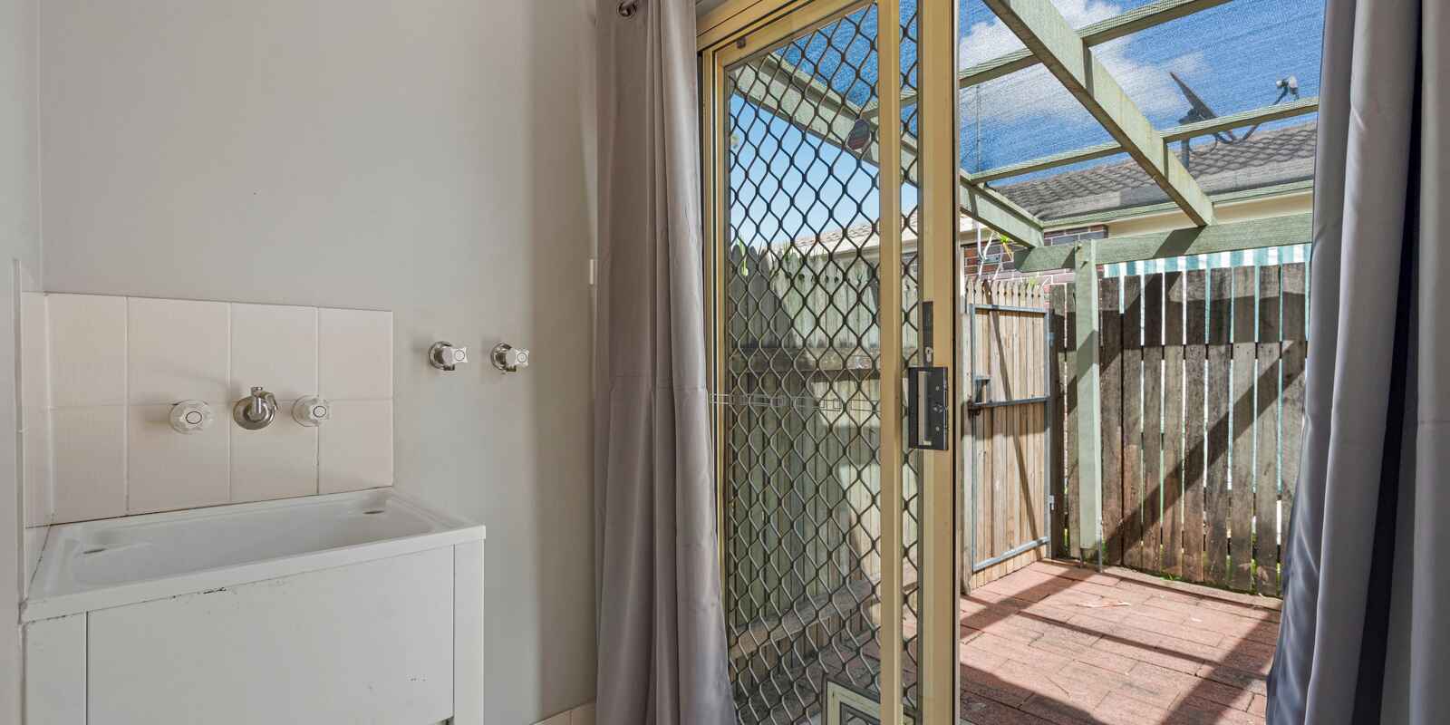 27/5-9 Grant Road Morayfield