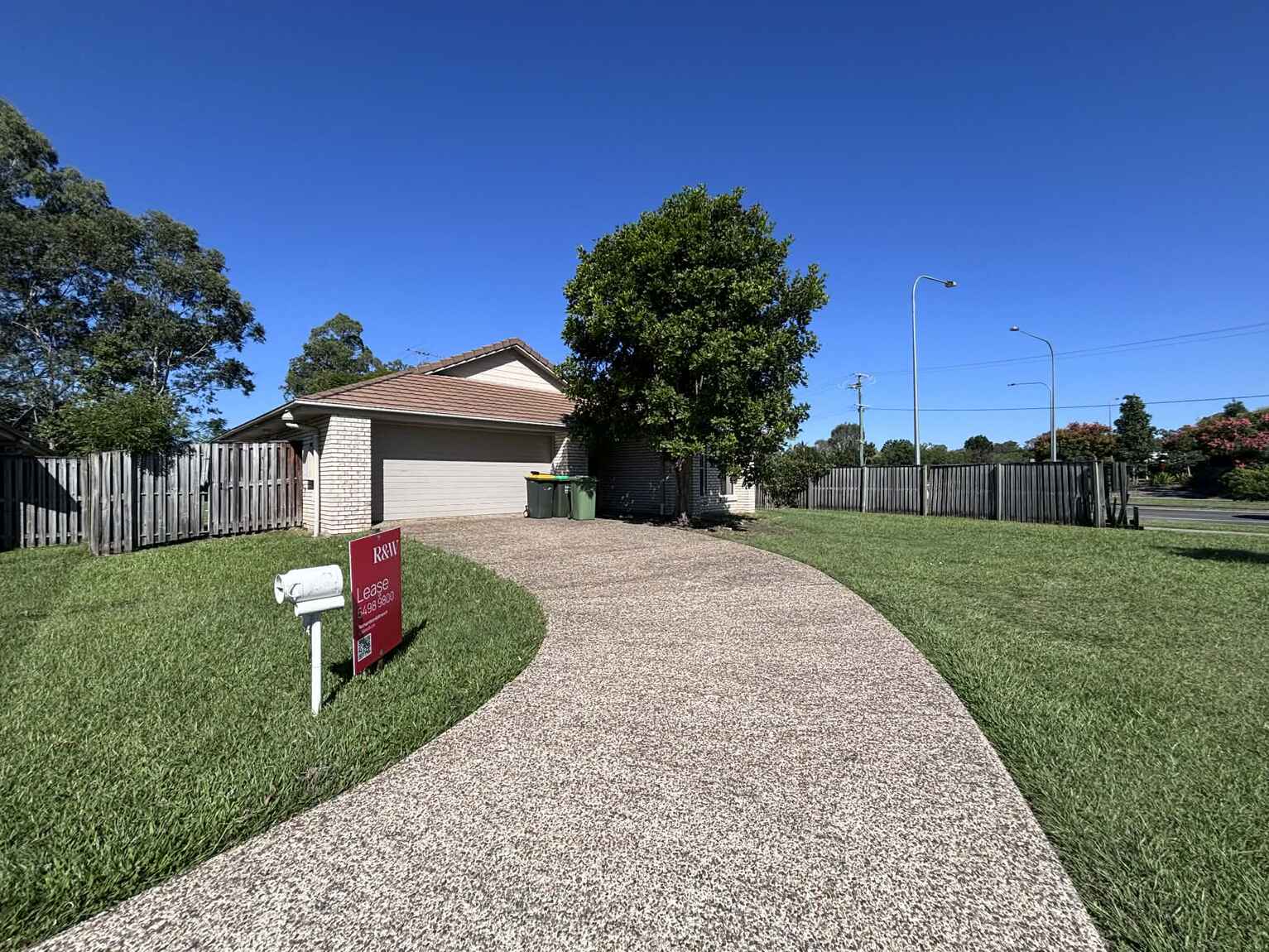 2 Tedar Close Bellmere