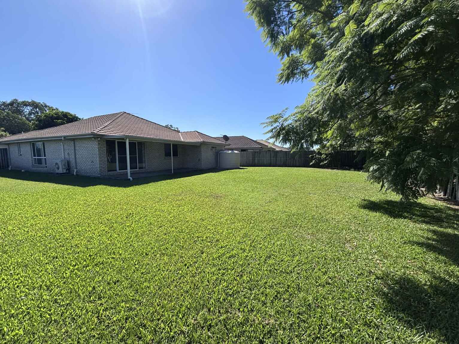 2 Tedar Close Bellmere