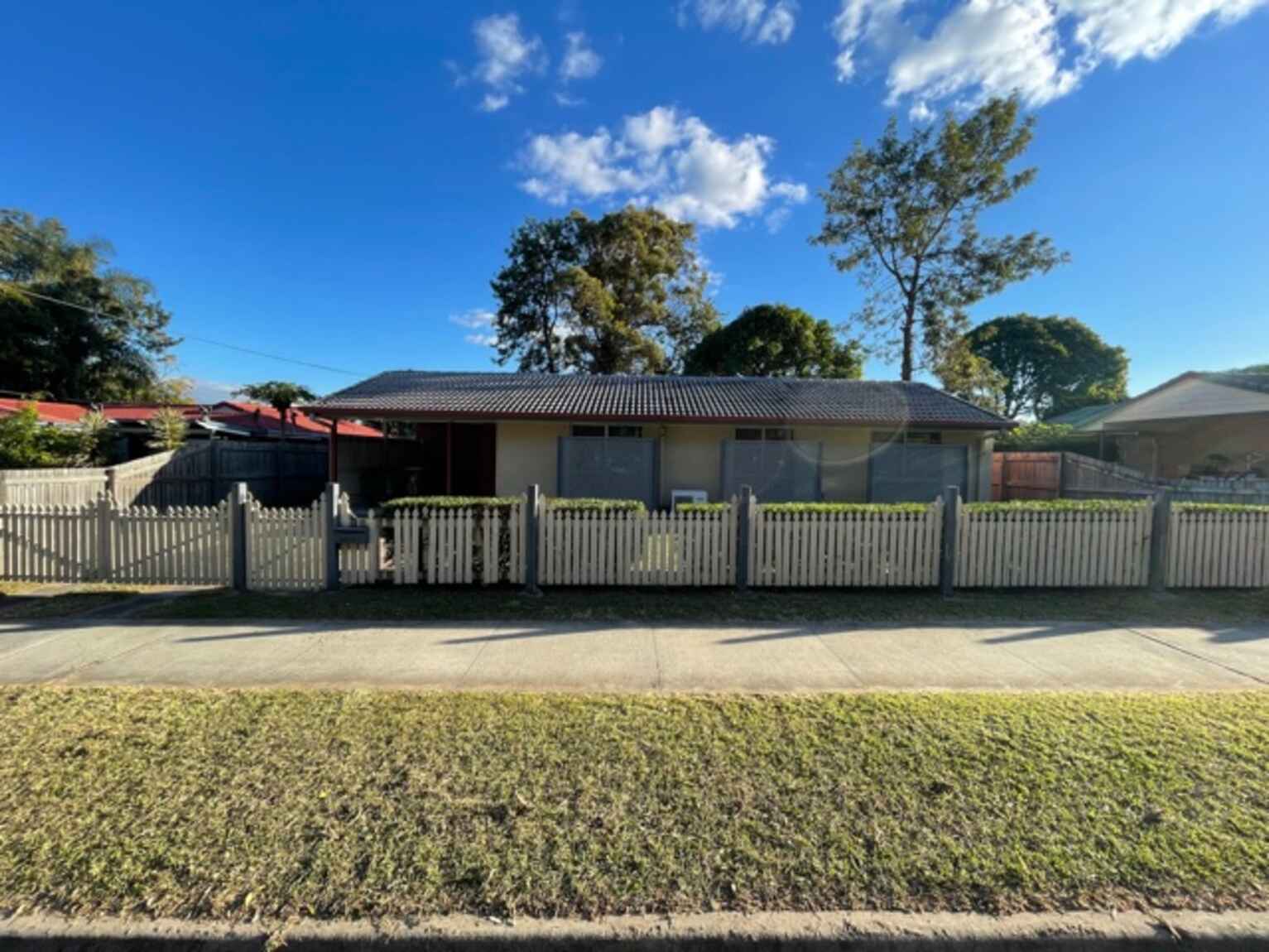 93 Old Bay Road Deception Bay