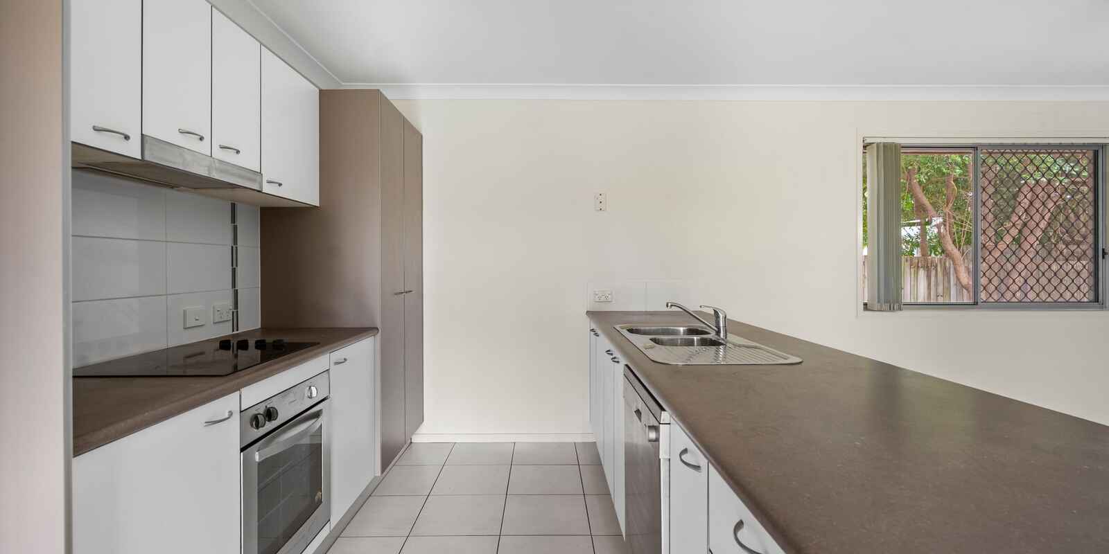 15 Greenwich Court Bellmere