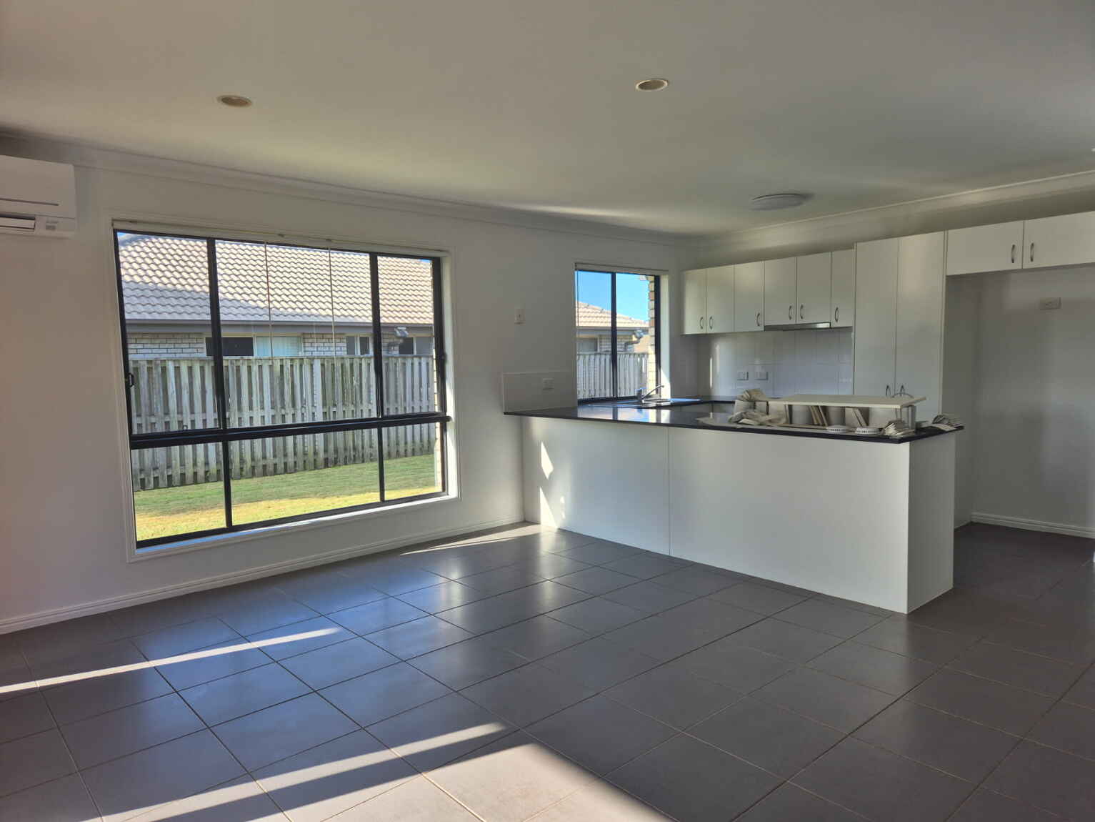 7 Dear Place Bellmere