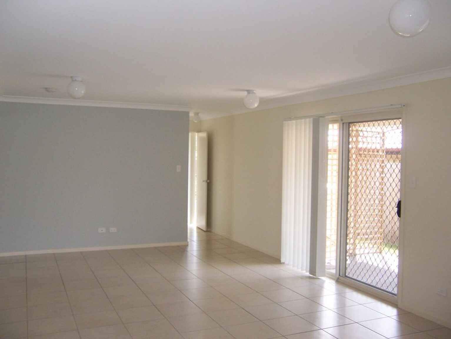 10 Piccadilly Street Bellmere
