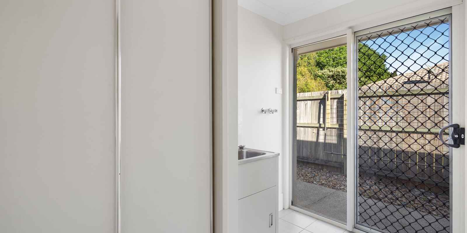 24 Piccadilly Street Bellmere
