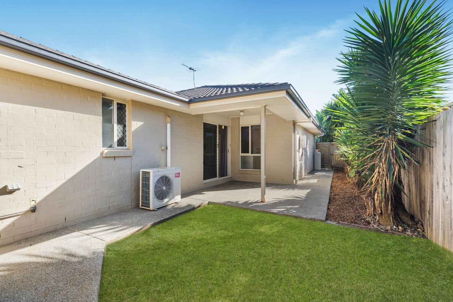 24 Piccadilly Street Bellmere