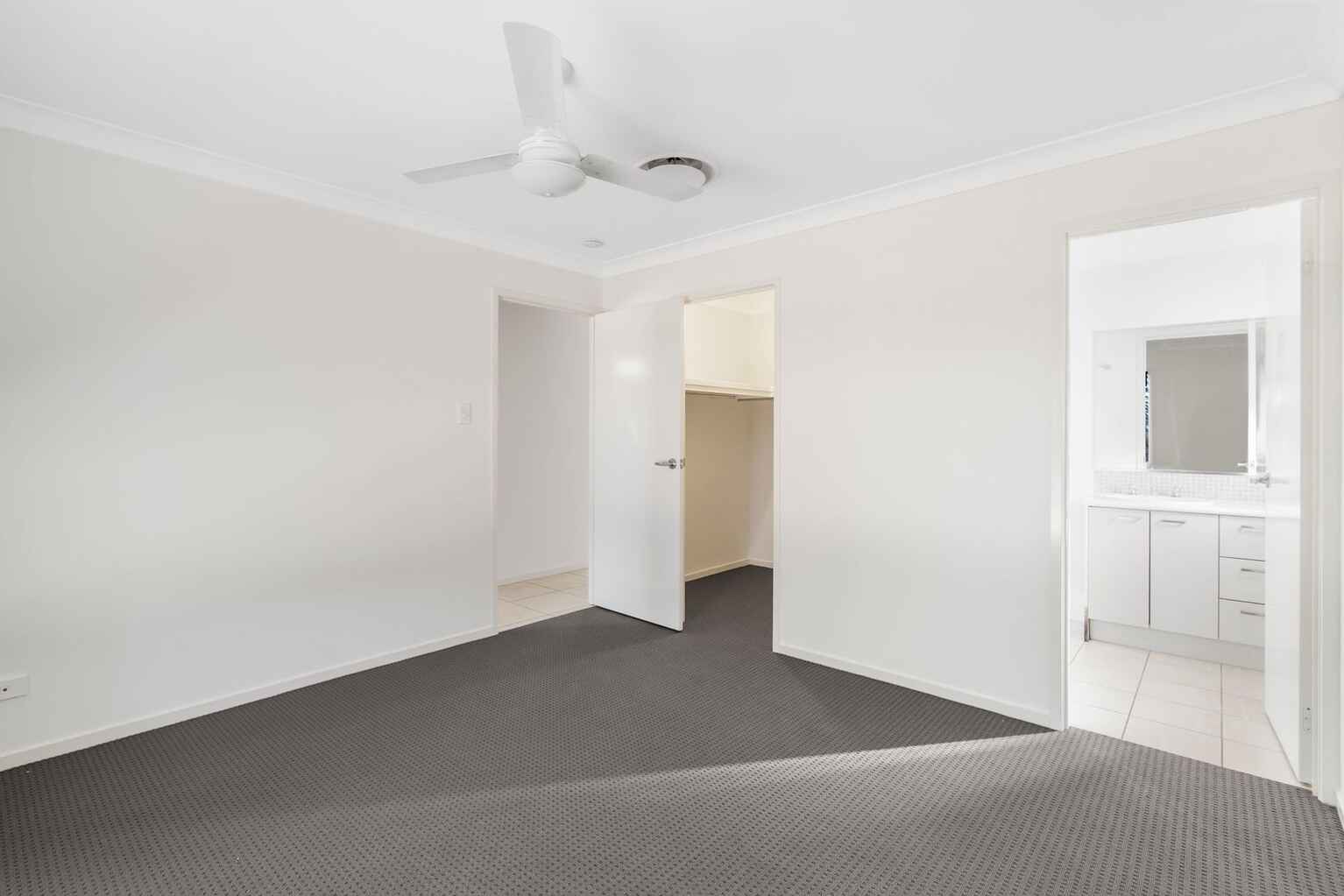 24 Piccadilly Street Bellmere 24 Piccadilly Street Bellmere