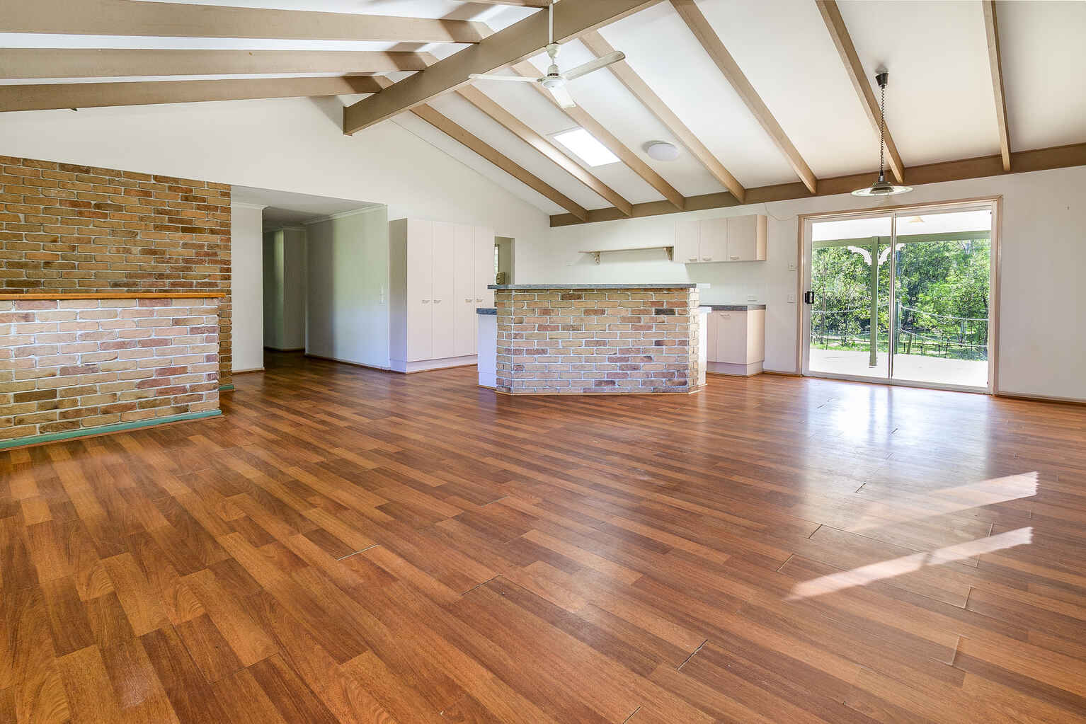 10 Harper Road Bellmere 10 Harper Road Bellmere
