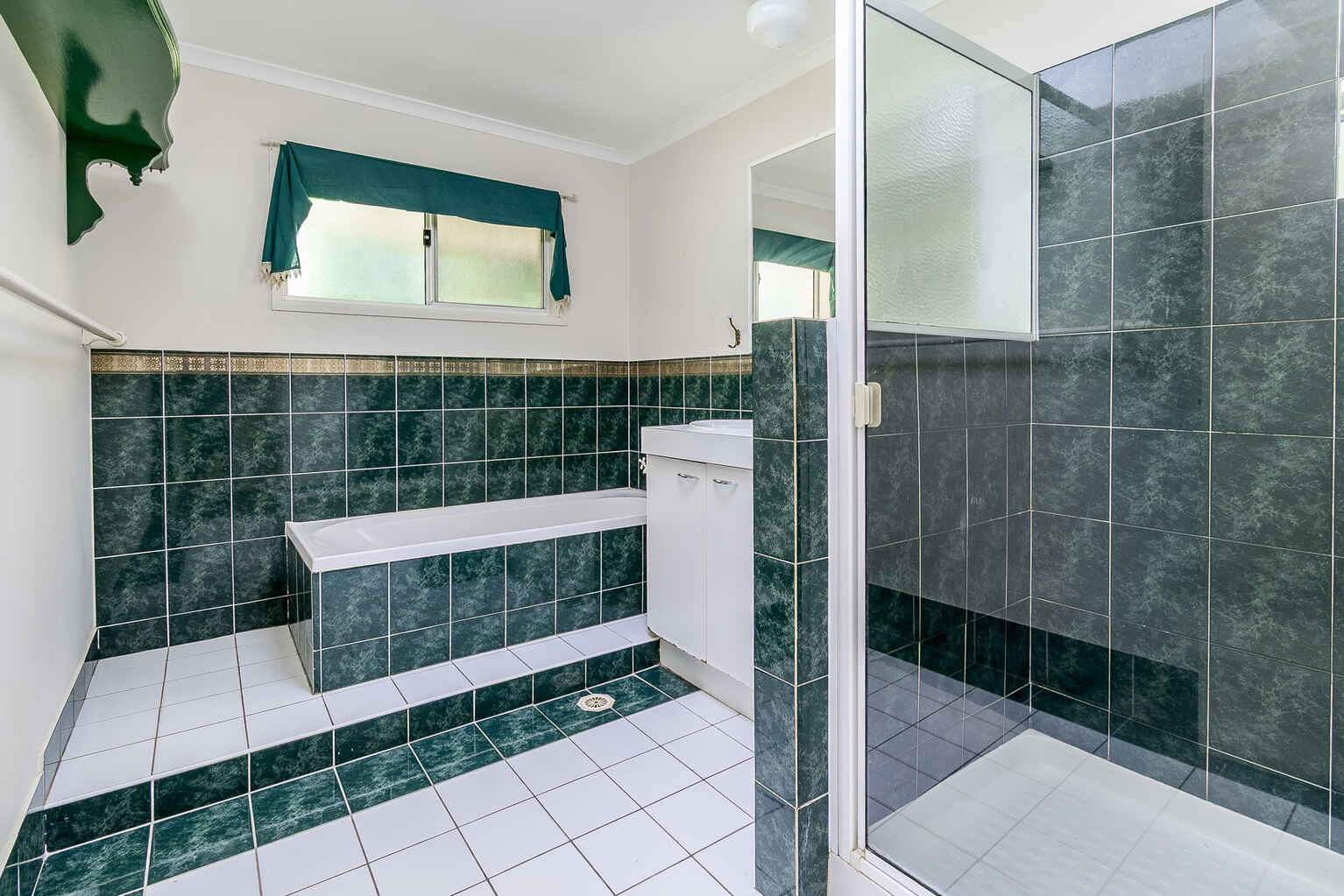 10 Harper Road Bellmere 10 Harper Road Bellmere