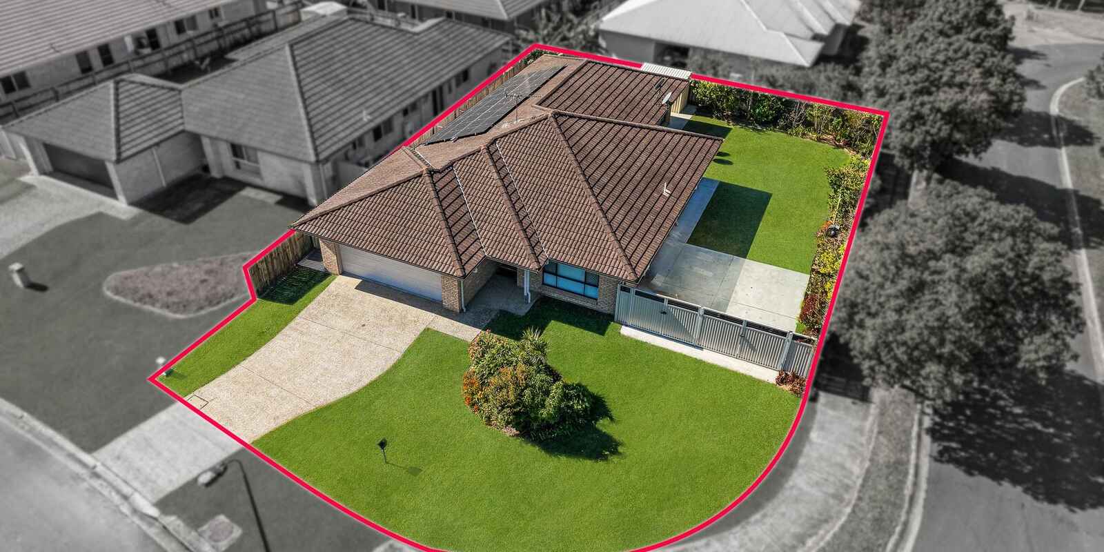 16 Lotus Avenue Bellmere