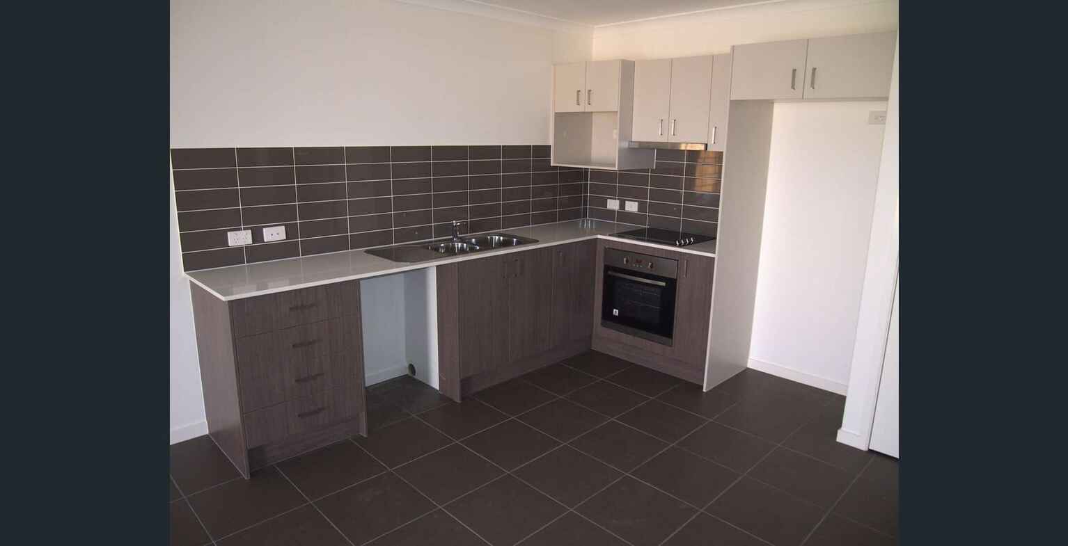 1/10 Coogera Court Morayfield