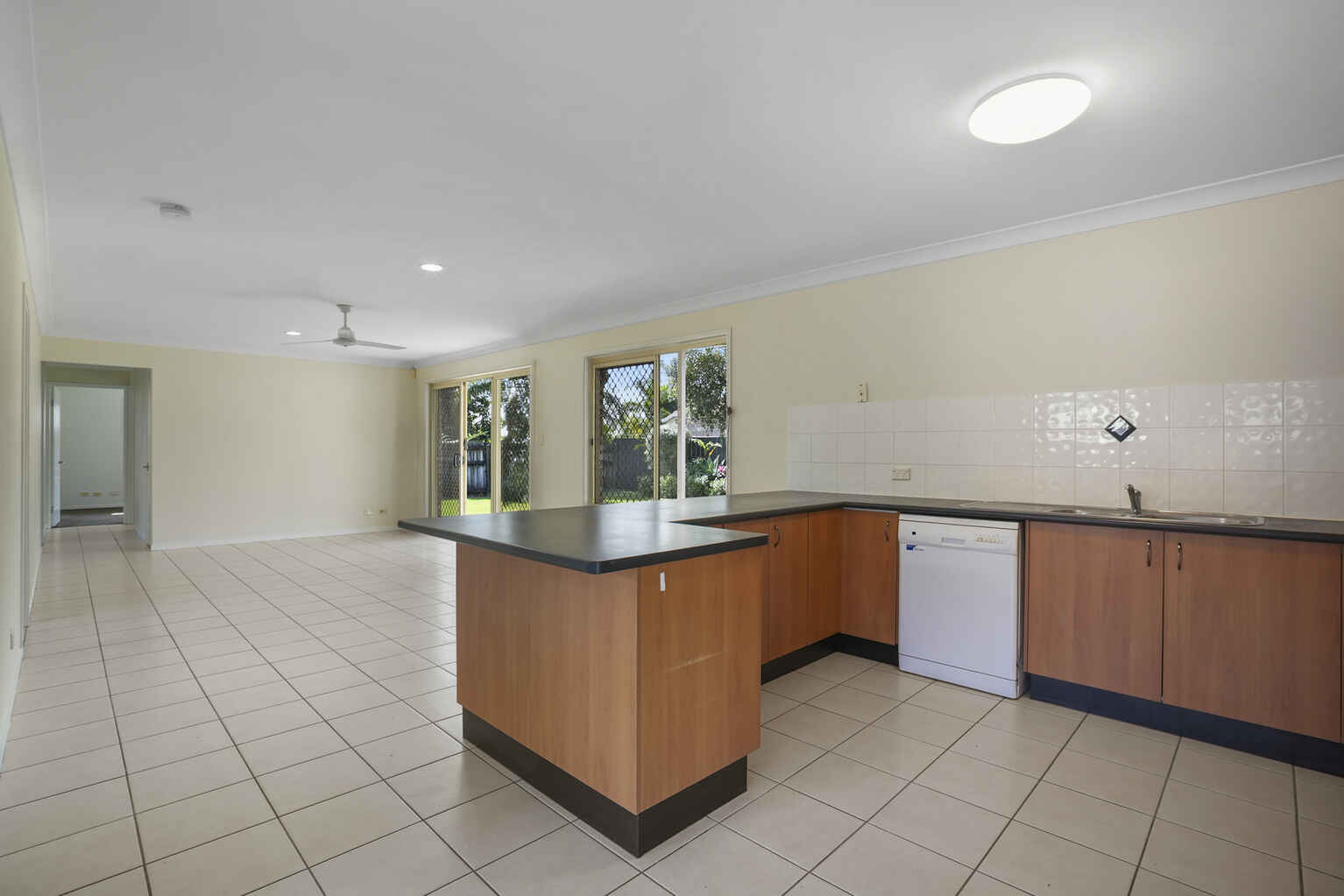 6 Lomandra Drive Morayfield
