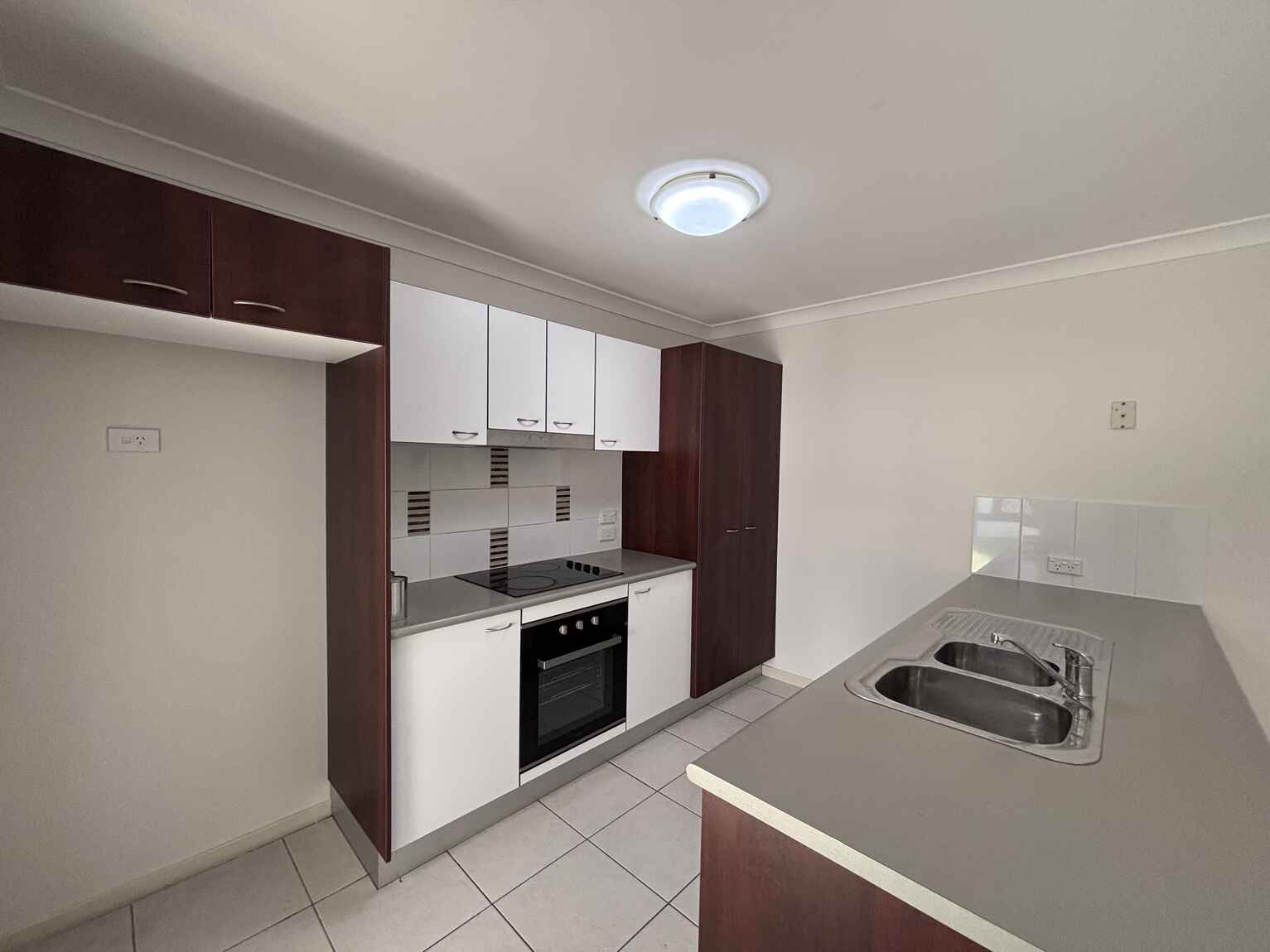 7 Piccadilly Street Bellmere