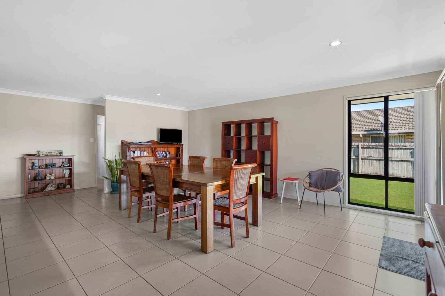 60 Coach Road West Morayfield