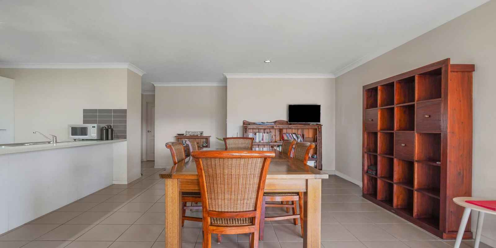 60 Coach Road West Morayfield